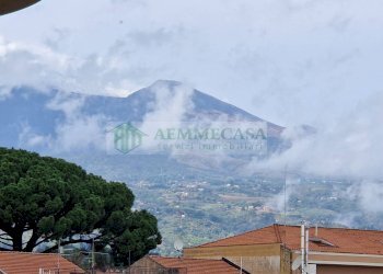 Foto 19 - Quadrilocale Via Angelina Damiani Lanza
 
26-28, Giarre - foto 18