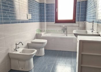 Foto 20 - Quadrilocale Via Angelina Damiani Lanza
 
26-28, Giarre - foto 19