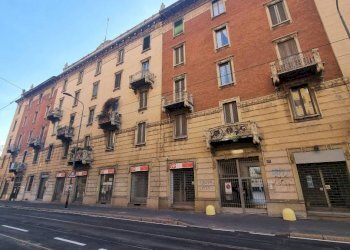 Facciata - Bilocale via Antonio Mambretti, 29, Milano - foto 1