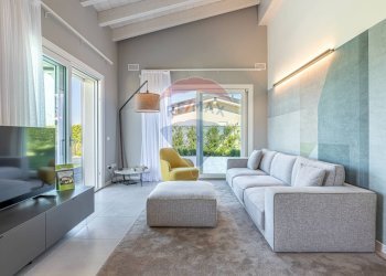 Soggiorno - Villa via montebello, Lonato del Garda - photo 3