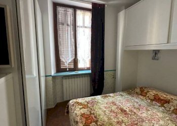 Camera da letto - Bilocale via Nizza, 170, Torino (zona Nizza Millefonti) - foto 8