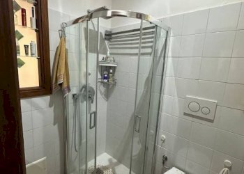 Bagno - Bilocale via Nizza, 170, Torino (zona Nizza Millefonti) - foto 10