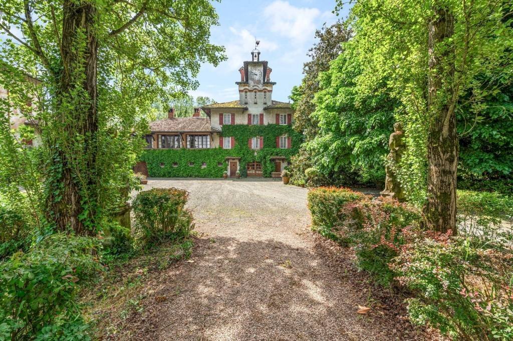 Cortile interno - Rustico Podere Isolone, 2-5, Zinasco - foto 1