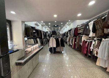 Foto 2 - Negozio Viale Lincoln
171, Caserta - foto 2