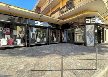 Foto 17 - Negozio Viale Lincoln
171, Caserta - foto 17