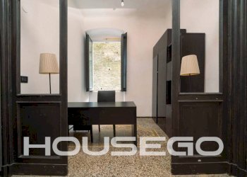 Interno non residenziale - Quadrilocale via Giuseppe Ferrari, 5, Genova (zona Castelletto) - foto 1