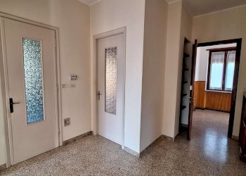 20251111_125836 - Quadrilocale via San Grato, 12, Castiglione Torinese - foto 15