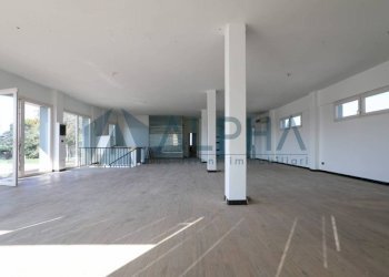 Interno non residenziale - Negozio via Tolemaide, Rimini - foto 6