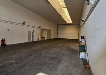 Capannone Crevalcore - foto 4