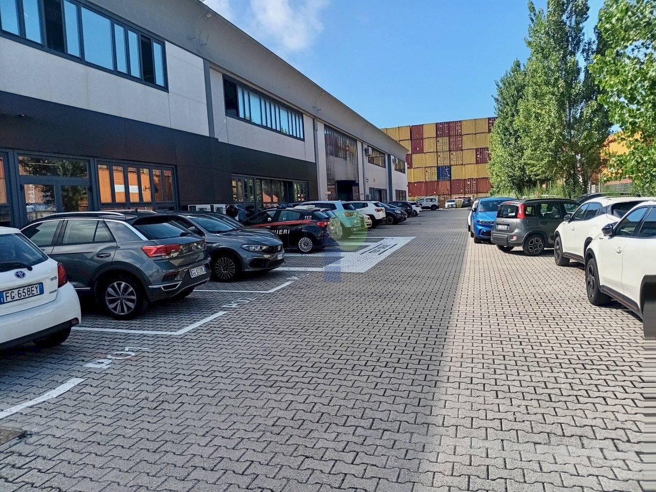 esterno - Locale Commerciale Via Firenze 9, Livorno - foto 2