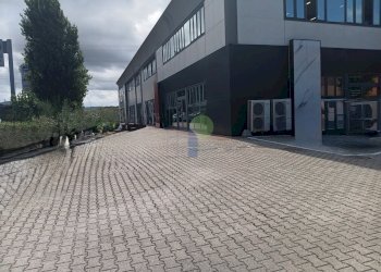 esterno - Locale Commerciale Via Firenze 9, Livorno - foto 4