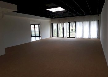 20171021_092529.jpg - Ufficio Via de gasperi, Lucca - foto 3