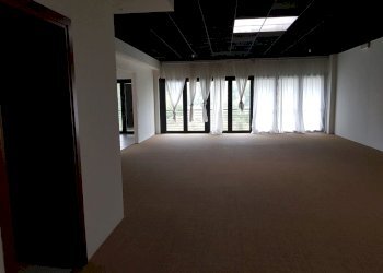 20171021_092514.jpg - Ufficio Via de gasperi, Lucca - foto 10