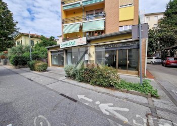 fondo-vendia-lucca-fusca_10.jpg - Locale Commerciale Via Sant'Anna, Lucca - foto 11