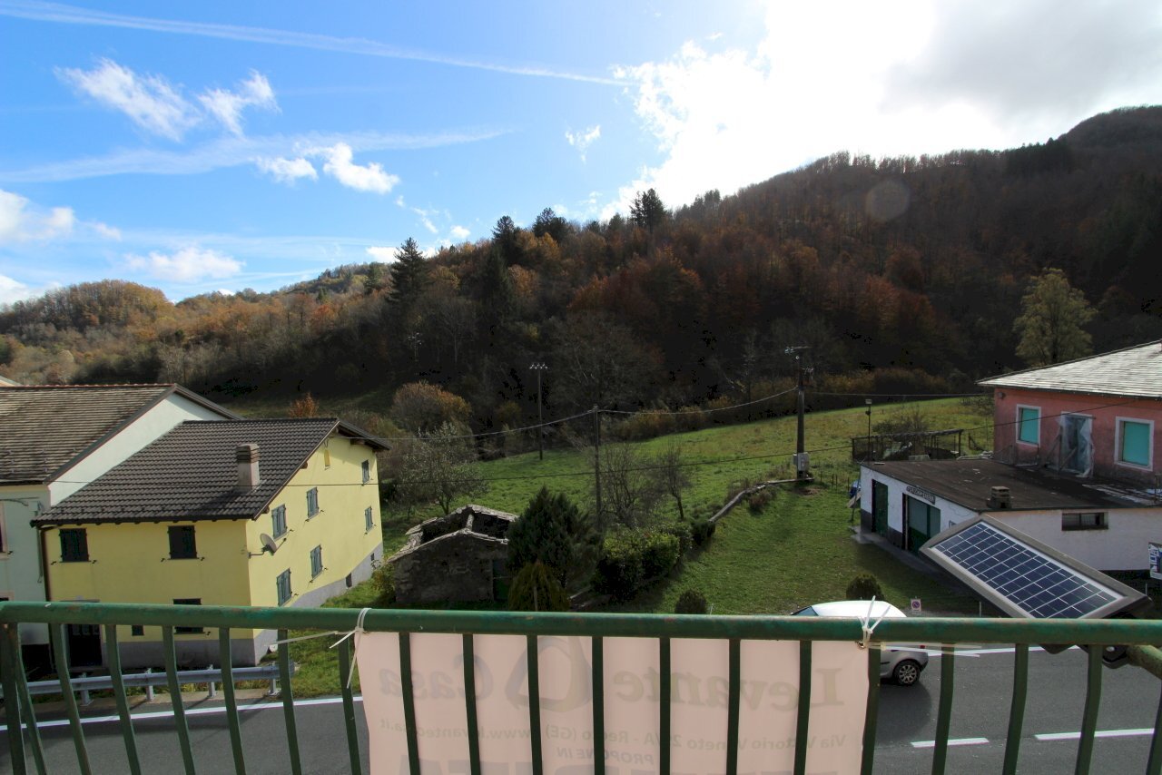 Vista - Appartamento Rezzoaglio - foto 3