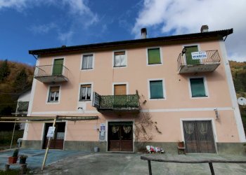 Condominio - Appartamento Rezzoaglio - foto 1