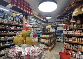 Alimentari - Gastronomia Via Ruffini 10, Ventimiglia - foto 12