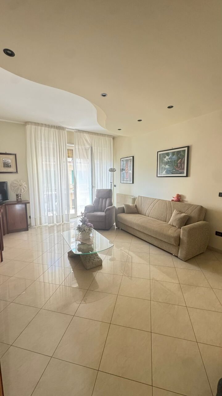 SOGGIORNO - Trilocale Via Vecchia San Francesco da Paola, Monopoli - foto 3