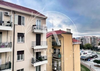 IMG_0737.jpeg - Three-room apartment Via Giuseppe Cesare Abba, Savona - photo 3