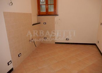 DSCN6916.JPG - Villa a Schiera Via alla Chiesa, Castiglione Chiavarese - foto 7