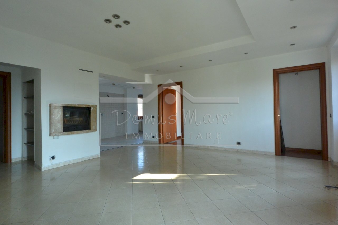 DSC_8179.JPG - Quadrilocale Via Madonna del Bosco 17, Cairo Montenotte - foto 3