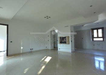 DSC_8178.JPG - Quadrilocale Via Madonna del Bosco 17, Cairo Montenotte - foto 2