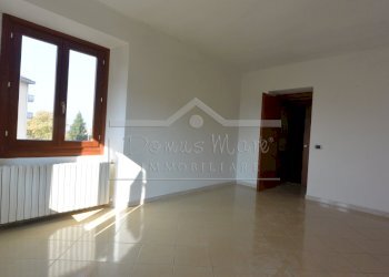 DSC_8190.JPG - Quadrilocale Via Madonna del Bosco 17, Cairo Montenotte - foto 13