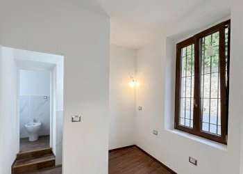 WhatsApp Image 2026-04-23 at 09.37.45 (8).jpeg - Bilocale Via Camillo Barni, Firenze - foto 8