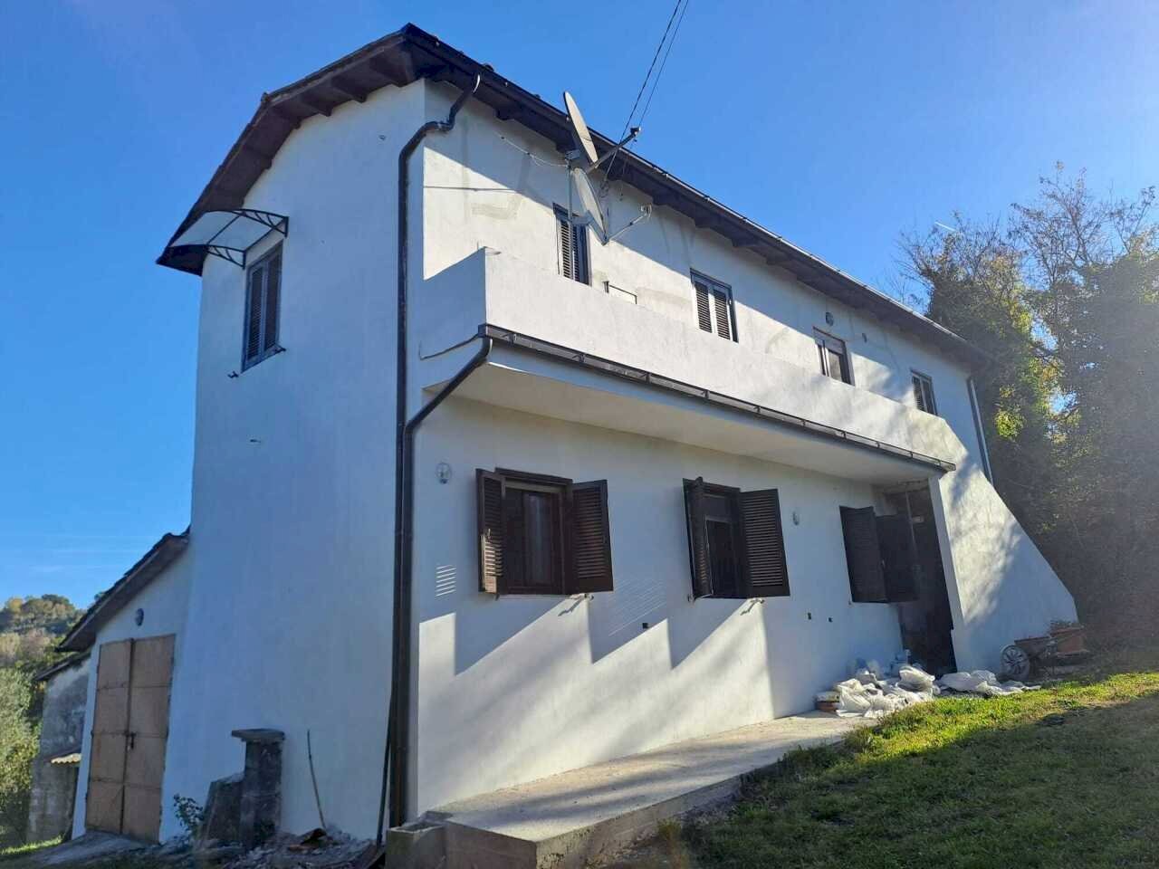 1.jpeg - Casa indipendente Via Rimembranze, Amelia - foto 2