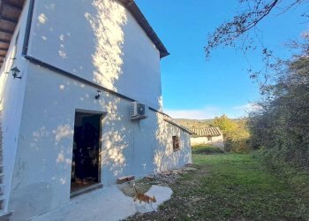 6.jpeg - Independent house Via Rimembranze, Amelia - photo 7