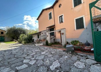 WhatsApp Image 2025-10-18 at 12.50.39 (1).jpeg - Casale via casalina 3, Montopoli di Sabina - foto 6