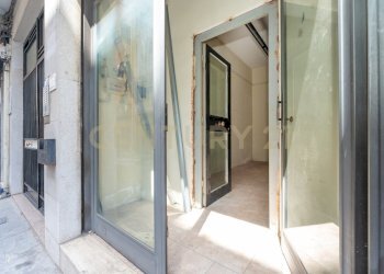 Bottega via Fulci 13 ct (4).jpg - Casa indipendente Via Antonio Santangelo Fulci 13, Catania - foto 4