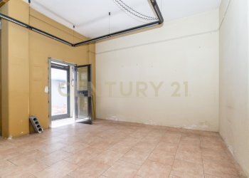 Bottega via Fulci 13 ct (8).jpg - Casa indipendente Via Antonio Santangelo Fulci 13, Catania - foto 8