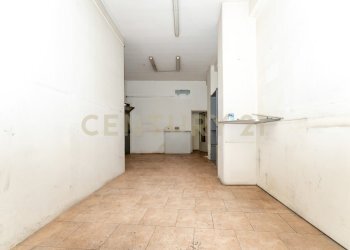 Bottega via Fulci 13 ct (12).jpg - Casa indipendente Via Antonio Santangelo Fulci 13, Catania - foto 12