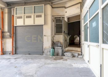 Bottega via Fulci 13 ct (22).jpg - Casa indipendente Via Antonio Santangelo Fulci 13, Catania - foto 22