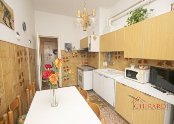 2.3 cucina.jpg - Appartamento SALITA CAMPASSO SAN NICOLA 56, Genova (zona Sestri Ponente) - foto 8