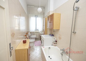 7.0 bagno.jpg - Appartamento SALITA CAMPASSO SAN NICOLA 56, Genova (zona Sestri Ponente) - foto 24
