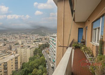 9.0 balcone.jpg - Appartamento SALITA CAMPASSO SAN NICOLA 56, Genova (zona Sestri Ponente) - foto 28