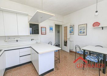 3.4 CUCINA.jpg - Appartamento VIA DEI SESSANTA 31, Genova (zona Cornigliano) - foto 18