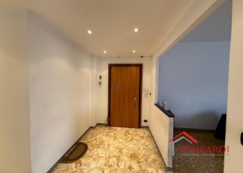 1.0 INGRESSO.jpeg - Appartamento Viale Villini Rollino 114, Genova (zona Sestri Ponente) - foto 2