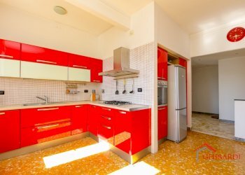 3.3 CUCINA - Appartamento Viale Villini Rollino 114, Genova (zona Sestri Ponente) - foto 11