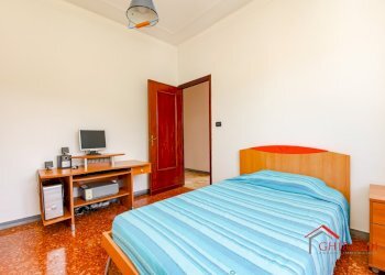 5.2 CAMERA 2 - Appartamento Viale Villini Rollino 114, Genova (zona Sestri Ponente) - foto 17
