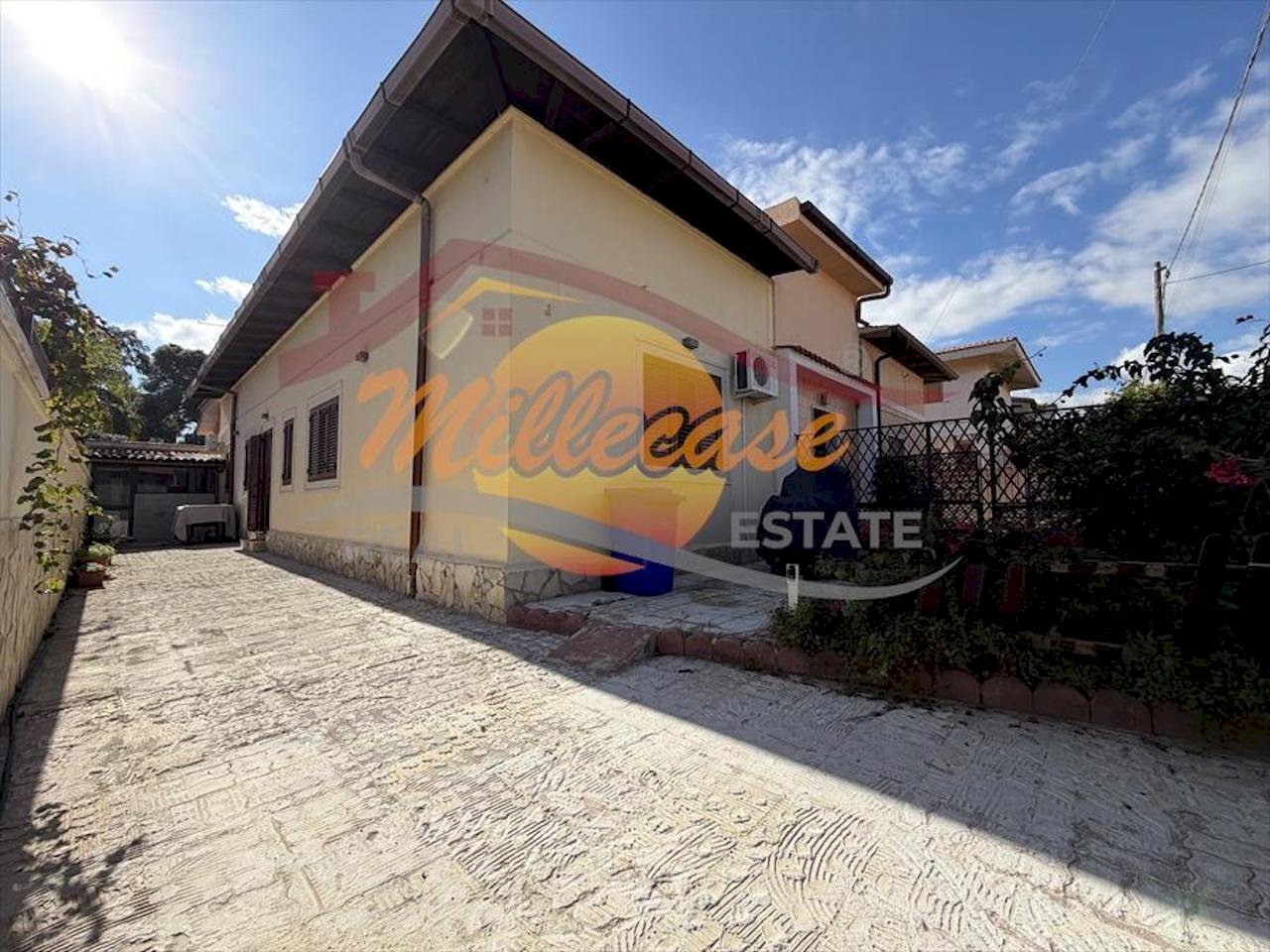 f81c343f-537e-48ad-ab62-c5991a3579be.jpeg - Independent house Via Aidone, Siracusa - photo 1