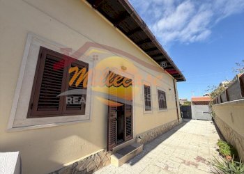 82a57fae-1f45-4791-a2d9-09e60f28bc99.jpg - Casa indipendente Via Aidone, Siracusa - foto 10