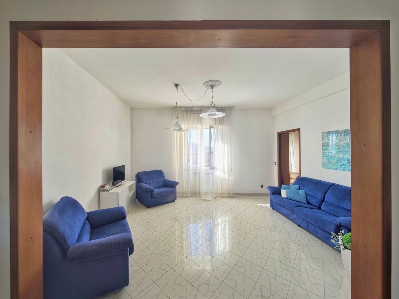 IMG_20251105_110538.jpg - Four-room apartment Piazza Giacomo Matteotti 8, Sarzana - photo 2