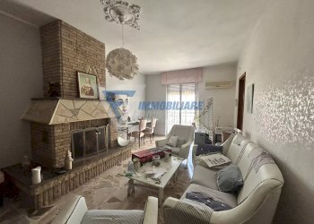 Three-room apartment Via Vincenzo Bellini, Floridia - photo 1