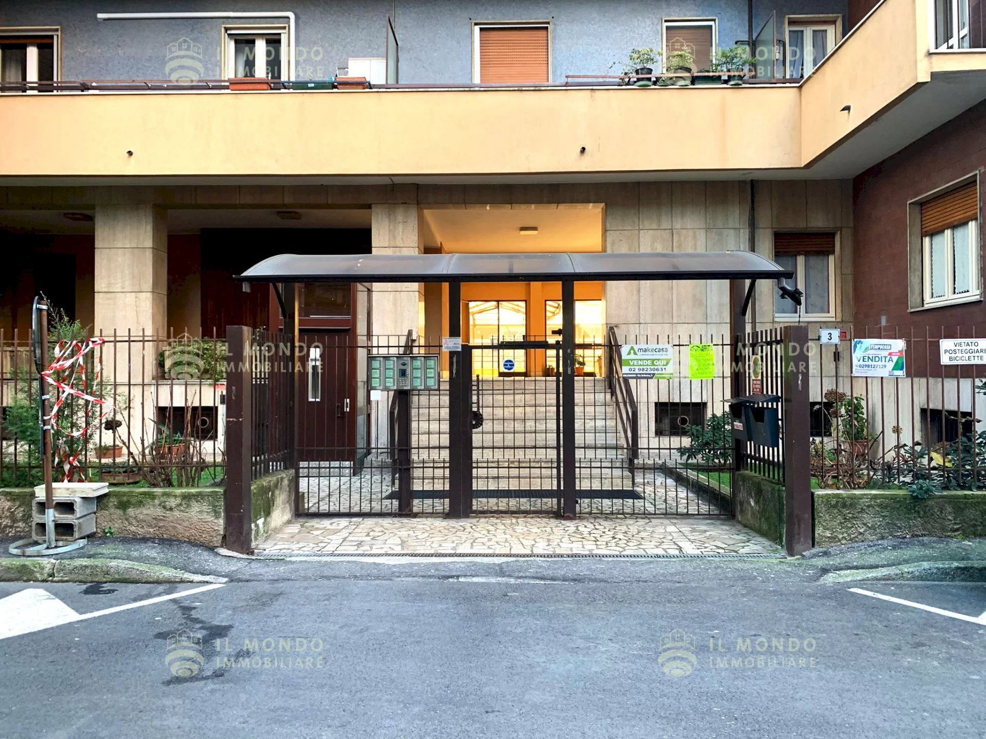 Apartment Via dei Pini, Melegnano - photo 1