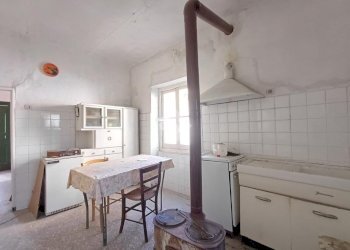 Independent house Località Vallecalda, Savignone - photo 25