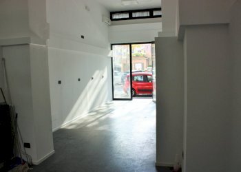 Shop Torino (neighborhood Parella) - photo 7