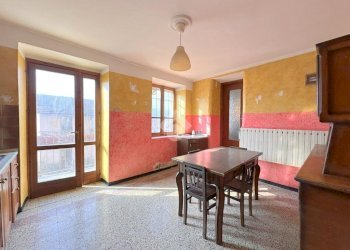 Three-room apartment Cascina Fiori, Bussoleno - photo 4